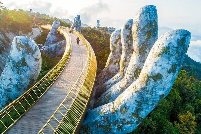 Ba Na Hills & Golden Bridge with Fantasy Park Tour-Optional Lunch - The guide experience: why Dao, Trang Nguyen, Hong, and Suny come up