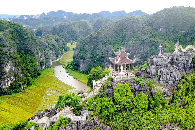 Bai Dinh- Mua Cave and Trang An boat trip - Trang An Grottoes: UNESCO boat time on a traditional sampan