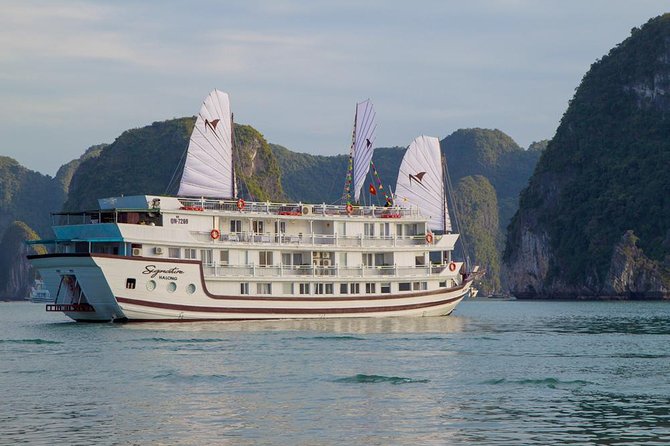 Bai Tu Long Bay Luxury Cruise 2D/1N: Visit Bai Tu Long bay & pristine places - Your private cabin and comfort at sea (what you actually get)