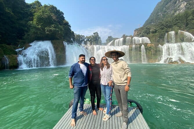Ban Gioc Waterfall - Nguom Ngao Cave full day - BEST SELLING - Stop 2: Trúc Lâm Pagoda and the hillside climb