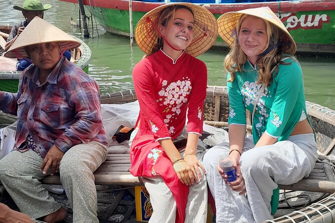 Basket Boat in Hoi An( visit water coconut forest,Crab fishing ) - Cam Thanh’s basket boat ride: more than a photo stop