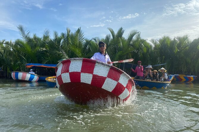 Basket Boat Ride, Coconut Forest, Sunset and Hoi An Town by Night - Dinner in Hoi An: Vietnamese cuisine with a veg option