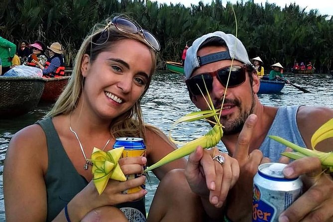 Basket Boat Riding at Bay May coconut village - Price and logistics: is $4 actually good value?