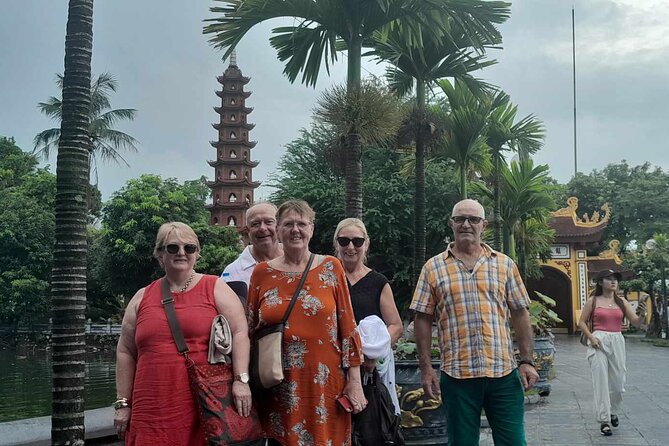 Best Hanoi Food Tour 7 Different Food Tasting Visit Train Street - Price and value: why $5 can work (and when it might not)