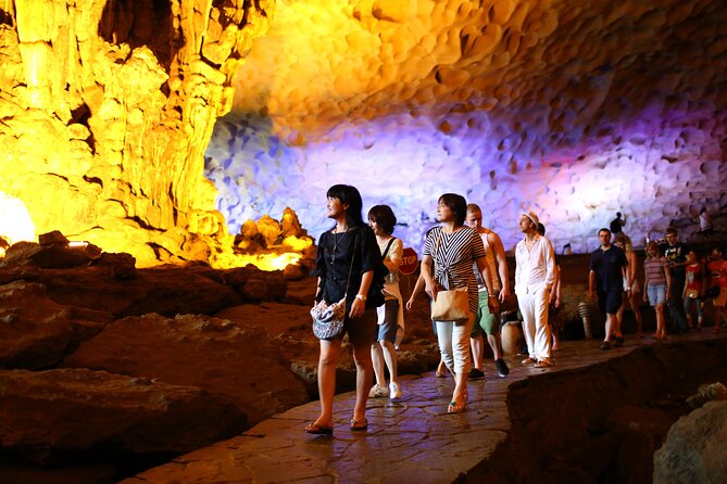 BEST SELLER - 2 Day 1 Night HALONG bay cruise with All-Inclusive - Luon Cave: kayaking and bamboo-boat options that change the vibe