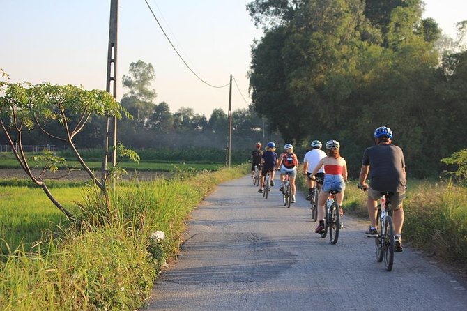 Bicycle Tours Hanoi: Full Day Bicycle Tours City & Countryside - Hữu Tiệp Lake and the B-52: history you can see with your own eyes