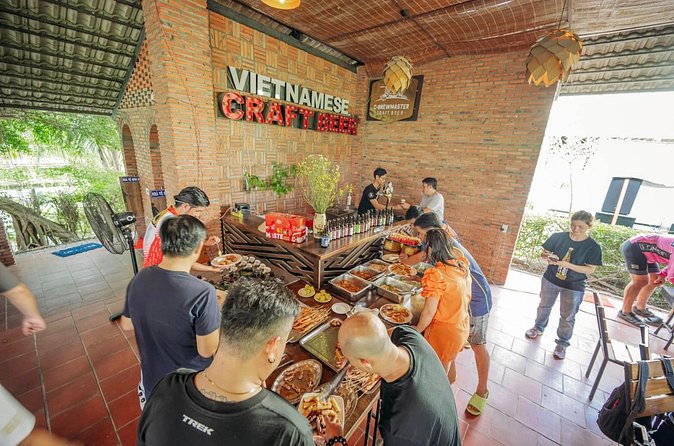 Bike And Craft Beer Brewery Mekong Delta Cycling Tour - Lunch at the Brewery: Hai Lua Craft Beer Is the Point