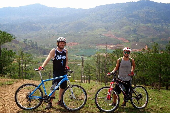 Bike and Hike to Lang biang Peak - Morning Cycling: 12km Through Da Lat’s Farms and Flower Color