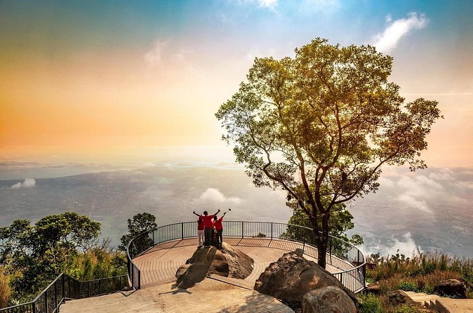 Black Mountain and Cao Dai Temple 1 Day - Timing, transport, lunch, and the comfort math