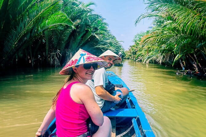 Black Mountain and Cao Dai Temple 1 Day - Who Should Book This Black Mountain and Cao Đài one-day tour?