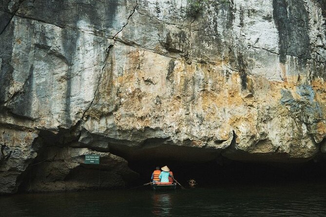 Boat and Bike Riding with Mua Cave in Ninh Binh Full Day Tour - Tam Coc bamboo boat: 1.5 hours on the water through cave passages