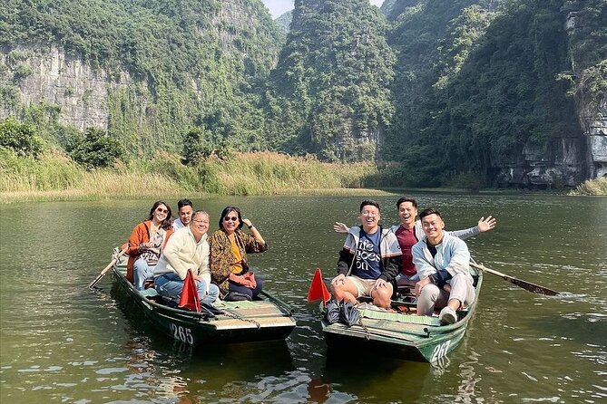 Boat and Bike Riding with Mua Cave in Ninh Binh Full Day Tour - Guide quality and small-group feel (and how it shows up)