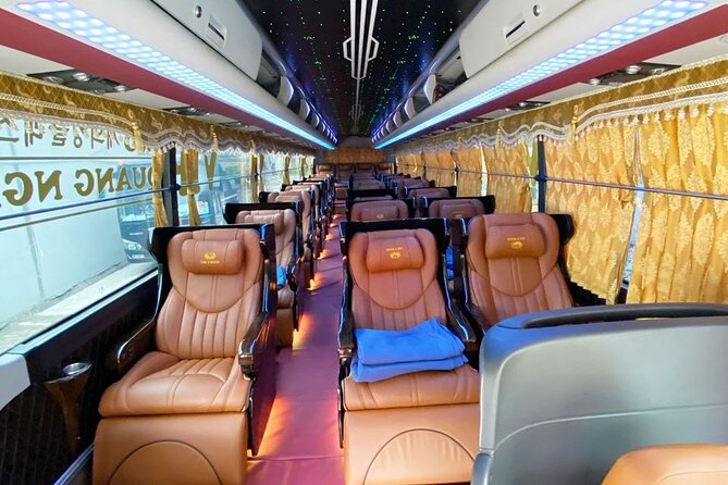 Bus ticket Hanoi to Ha Giang: Sleeping - Limousine - Cabin Bus - Where You’ll Feel the Biggest Trade-Off: Cabin Size and Seating