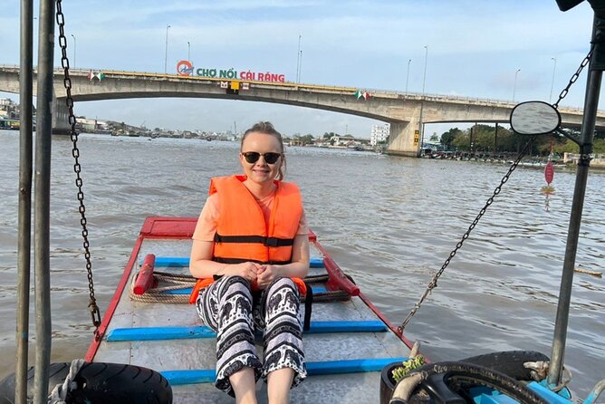 Cai Be - Can Tho Floating Market 2 days 1 night - Cai Be Floating Market: boats you can actually watch up close