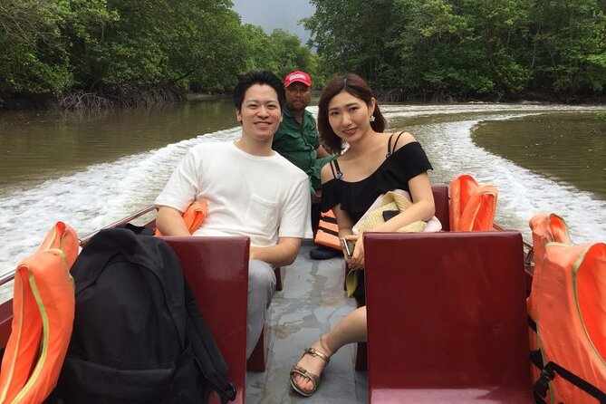 Cần Giờ Eco-Tour with Monkeys, Crocs & War History - Back into Saigon: the cyclo ride that people remember