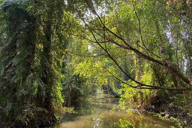 Can Tho: Explore Craft Village & Lung Ngoc Hoang Nature Reserve - Who should book this eco-tour in Can Tho