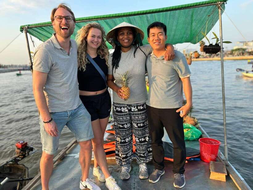 Can Tho: Floating Market, Canal, Cacao Farm & Mekong' Life - Rice noodle workshop: watching how the noodles actually become noodles