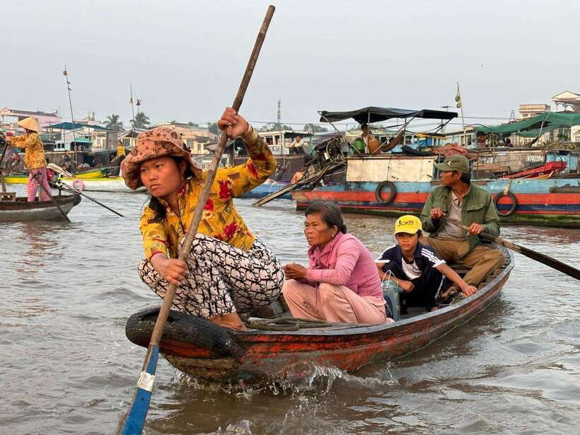 Can Tho: Floating Market, Canal, Cacao Farm & Mekong' Life - Organic cacao farm tasting: a different Mekong story