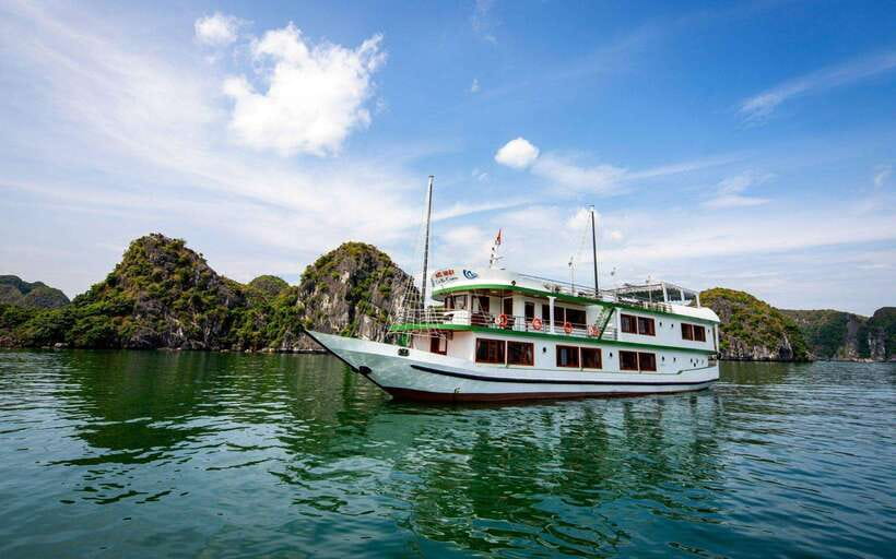 Cat Ba: 2-Day Lan Ha Bay Cruise with Activities & Meals - Why the “small group” setup matters on Lan Ha Bay