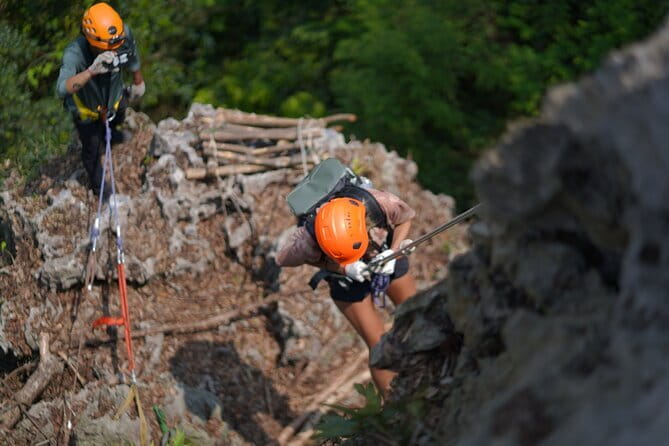 Cat Ba Abseiling Tour - Explore The Biggest Lagoon of Lan Ha Bay - From Cat Ba National Park trails to your first rappel point