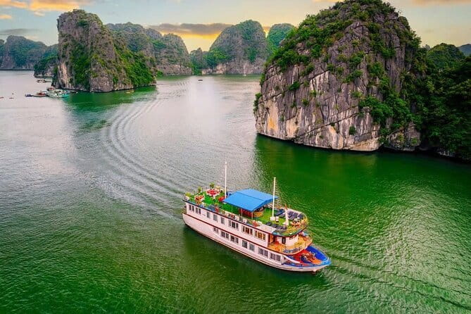 Cat Ba: Lan Ha Bay & Ha Long Bay Boat Trip, biking, kayakin,lunch - Ba Trai Dao beach time: the swim and snorkel break that’s actually worth it