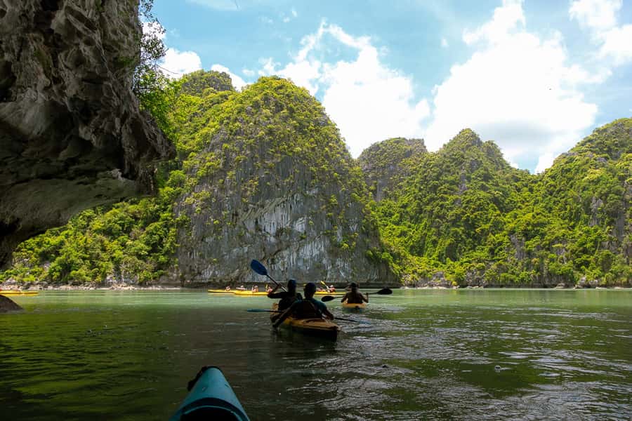 Cat Ba: Lan Ha & Ha Long Bay Kayak & Snorkel Boat Tour - Monkey Island: wildlife viewing, possible swim-ashore, and a climb if you’re up for it