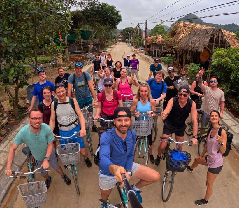 Cat Ba: Lan Ha, HaLong bay full day- biking, kayaking, lunch - Floating fishing village cruising: see the people, not just the rocks