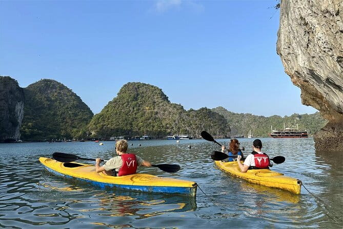 Cat Ba Tour 2 Days 1 Night, Enjoy A Full Day On Lan Ha Bay - Lunch on the Cruise: Plan for Seafood and Timing