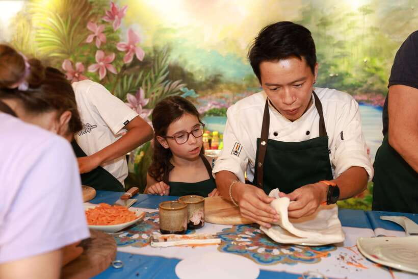 CatBa: Authentic Vietnam Cooking Class and local market tour - Cat Ba Market First: Picking Ingredients and Bargaining Like a Local