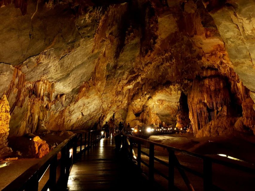 Cave Explore- Paradise Cave & Phong Nha Cave - Duck Farm - Phong Nha Cave: stalagmites and stalactites shaped like faces and animals