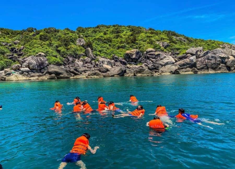 Cham Island: 1-Day Speedboat Trip with Snorkeling and Lunch - Key things to know before you go