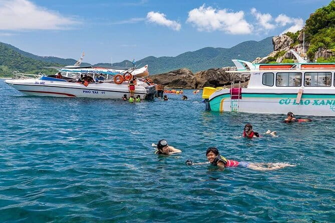Cham Island: Snorkeling Tour - Bai Chong Beach: hammocks, sun, and a calmer finish