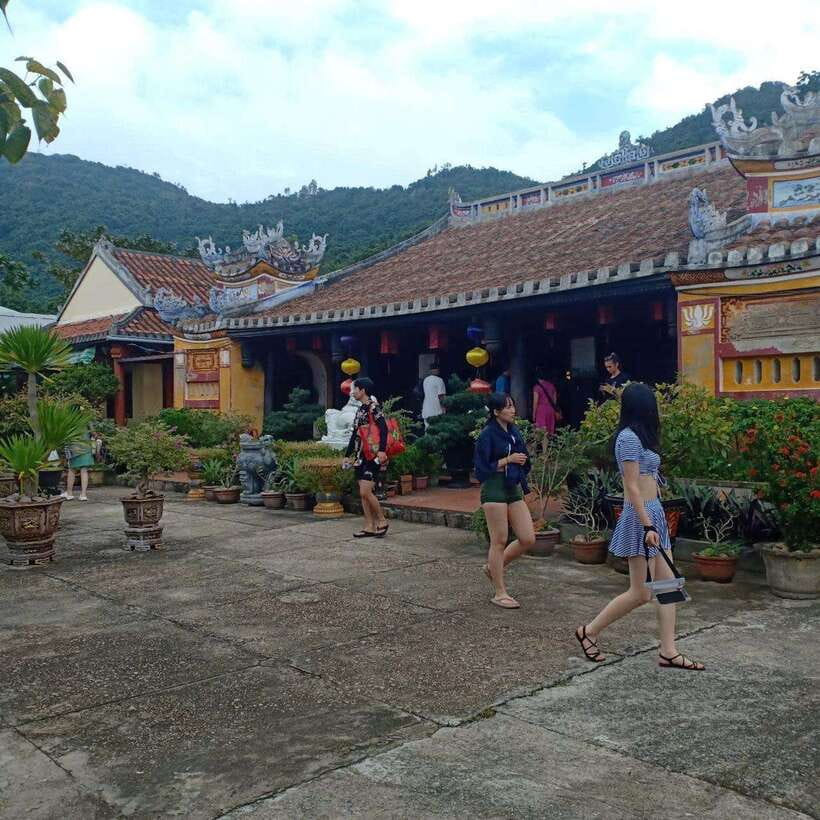 Cham Island: Snorkeling Tour by Speed Boat From HoiAn/DaNang - Bai Chong Beach: hammocks, sunbathing, and your last chance to swim
