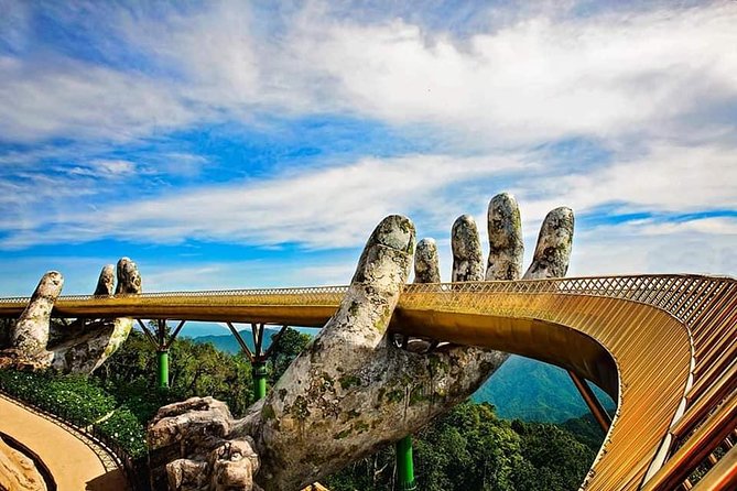 CHAN MAY or TIEN SA Port to GOLDEN BRIDGE BA NA & MARBLE MOUNTAIN - Sun World Ba Na Hills: cable car views plus cool mountain air