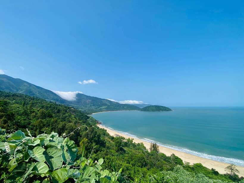 Chan May port : Private Trip to Hoi An Ancient Town - Private car and English-speaking driver: what you get for $25