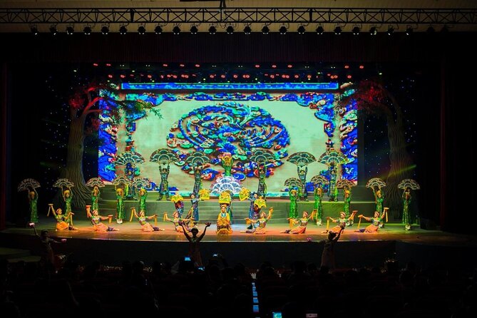 Charming Da Nang Show : Culture-Art-History-LifeStyle of Vietnam - Ao Dai, Non La, and Lotus Symbols You’ll Actually Notice