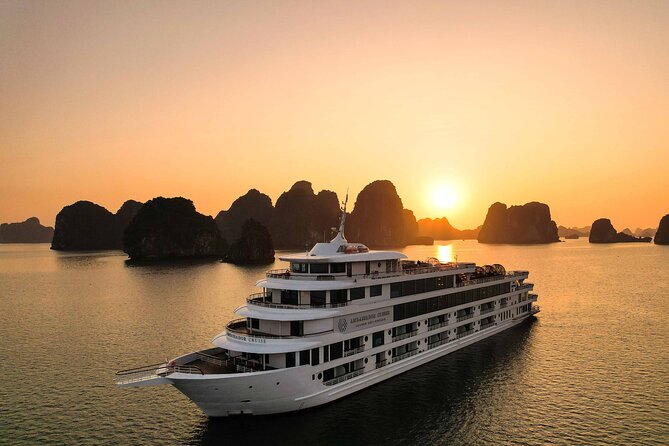 Chill Cruise full-day Explore Halong Bay - Ti Top Island: beach time plus the viewpoint climb