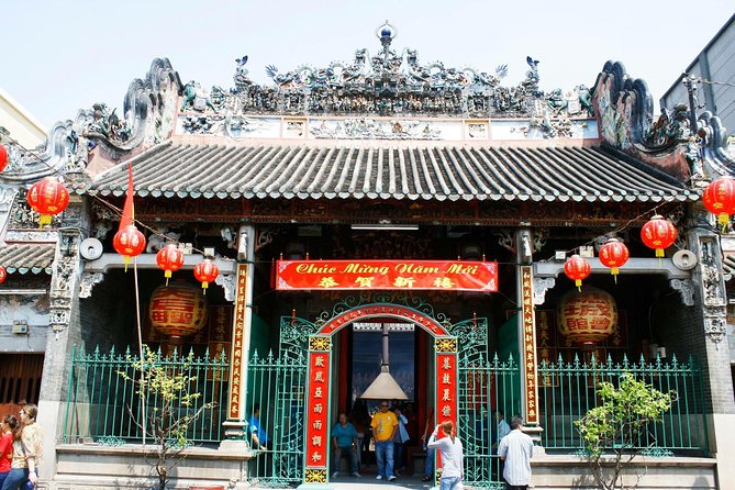 Chinatown Cyclo Journey Half-day Tour - Cyclo + Chinatown shops: what to look for while you roll through