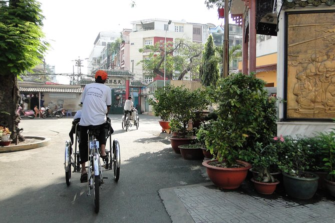Chinatown Cyclo Journey Half-day Tour - Guides and group size: why it’s usually good, and when it can slip