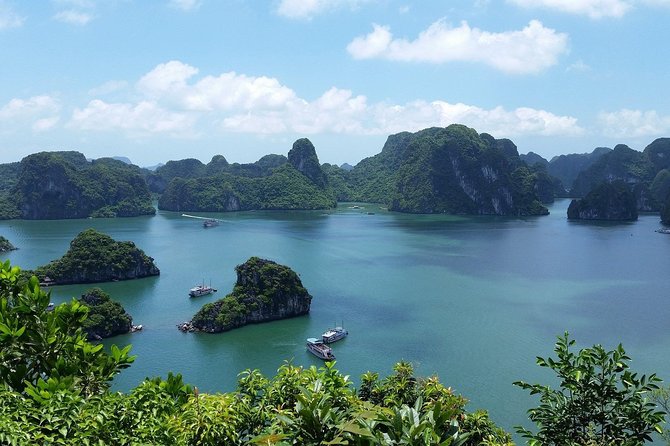 Classic Vietnam In 11 Days - Departure from Ho Chi Minh - Hai Van Pass to Hue: A Road Trip Moment You’ll Remember