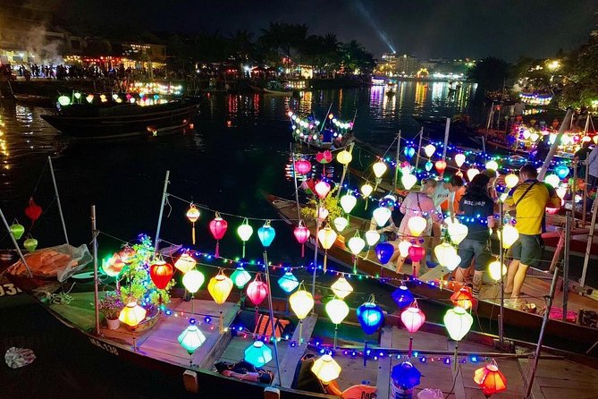 Coconut Basket boat, City tour, Boat ride, Night market from DN - Small group size and guide style: how Ting/Tin Tin make a difference