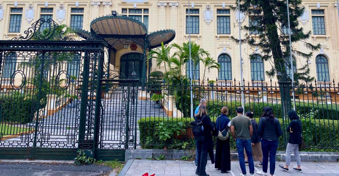 Coffee, History, and Architecture of the French Quarter - Key highlights to expect