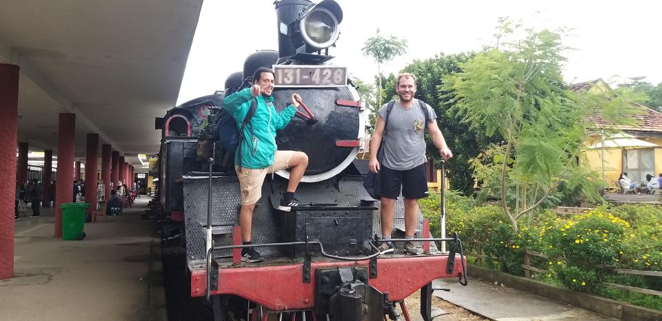 Coffee - Wine - Tea Da Lat's Agricultural Treasures Tour - Linh Phước Pagoda and Da Lat Railway Station: faith and heritage