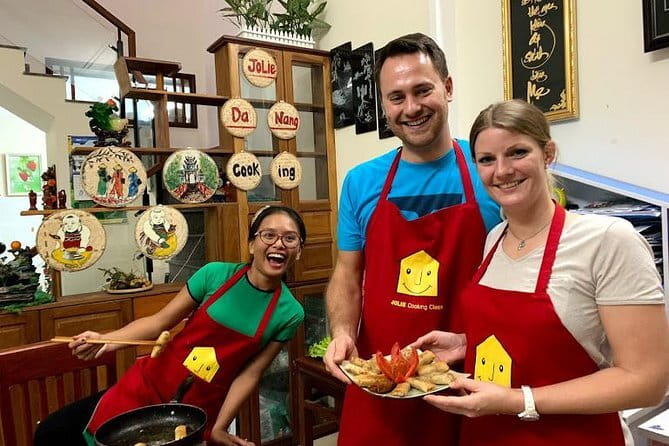 Cooking Class and Tasting Pho in Da Nang with Local Chef - Passion Juice: A Sweet Finish That Matches the Meal