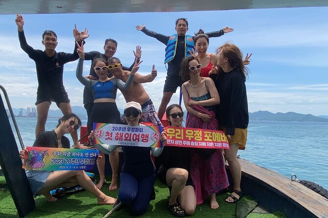 Coral Reef Snorkeling and Floating Bar Party from Nha Trang - Stop 5: the boat return, tea break, and sunset views