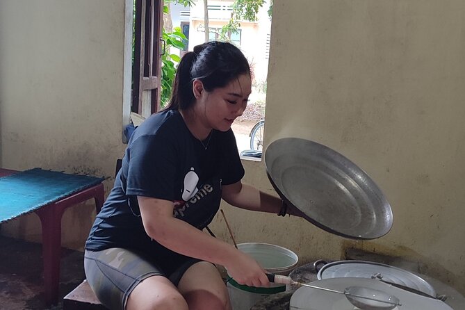 Countryside Bicycle To-Trà Quế village,Carpentryvillage,makingMat - From Hoi An to the country: why the pickup matters