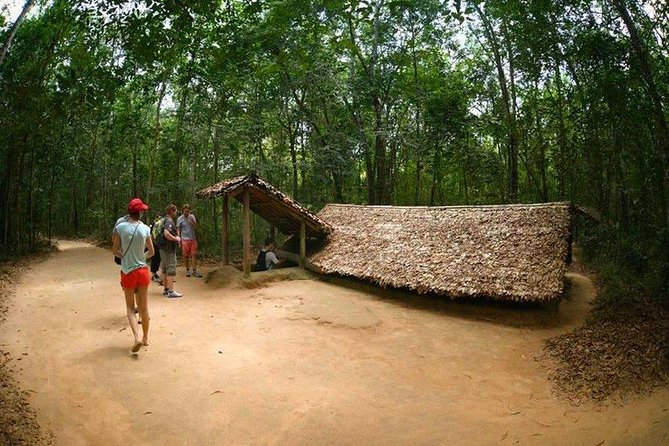 Cu Chi Tunnels - Waterway Trip Half Day Morning Tours - Inside Cu Chi: living spaces, facilities, and how the layout teaches you