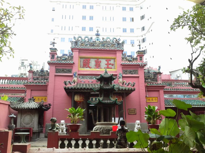 Customized Ho Chi Minh City Experience on Cyclo with Driver - Weather Reality Check: Rainy Rides Can Still Be Comfortable