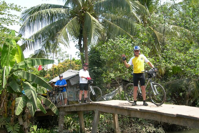 Cycling Mekong Delta Ben Tre 2days - Day 2: Ben Tre countryside cycling, coconut products, and a village-lunch reset