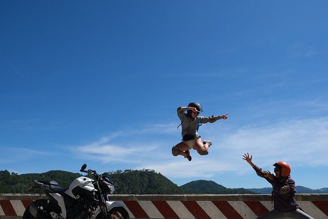 Da Lat Easy Rider Group Waterfall Motorcycle Adventure - Tuyen Lam Lake start: banh mi, coffee, and an easy warm-up ride